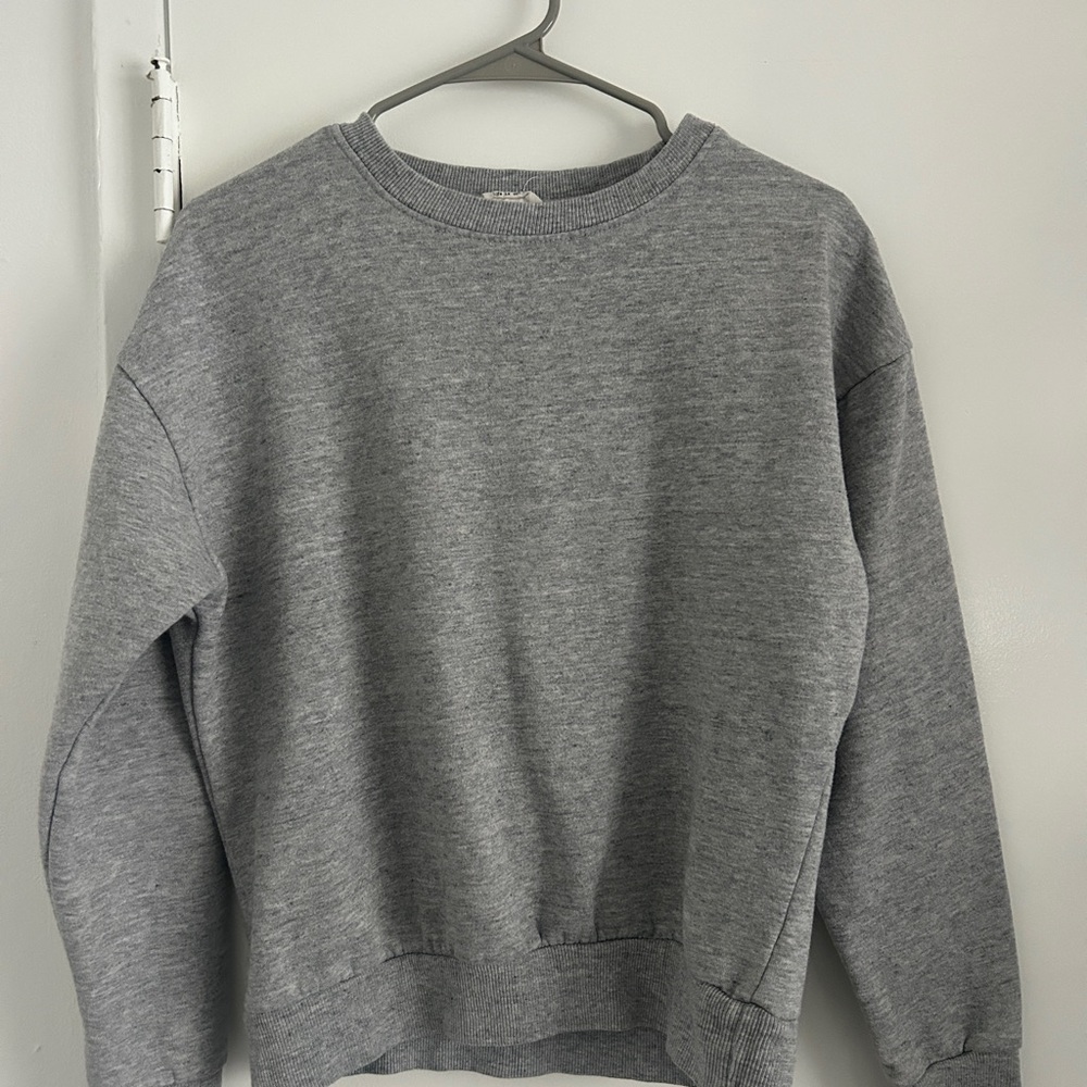 Men's Gray Sweater